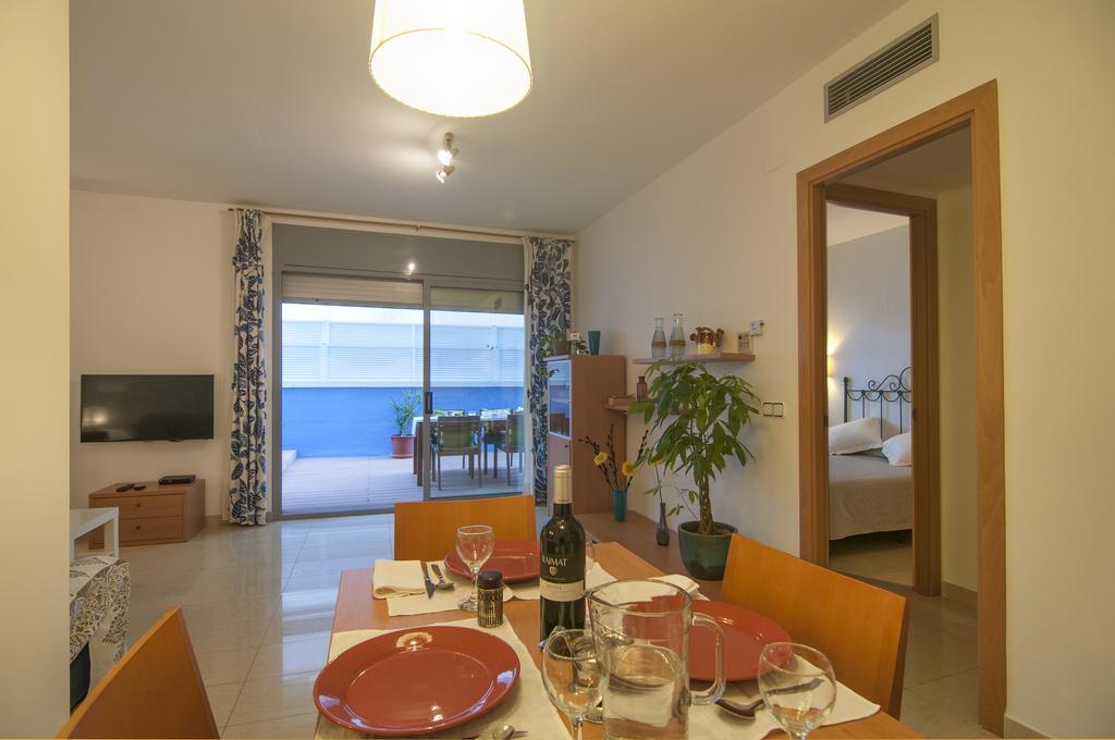 Hola! - Sitges By The Beach Esterno foto